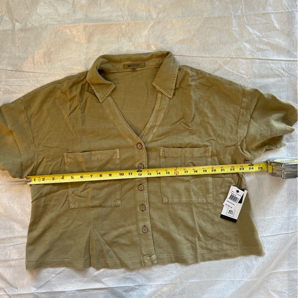 NWT RipCurl Oversized Linen Short Sleeve Button Up Shirt Light Olive Size Small - Picture 11 of 11